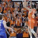 Paseo en barco al Valencia Basket – Descubre la experiencia única. Paseo en barco al Valencia Basket – Descubre la experiencia única.